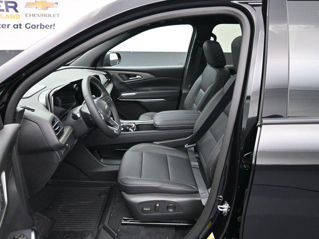 new 2025 Chevrolet Traverse car, priced at $45,460
