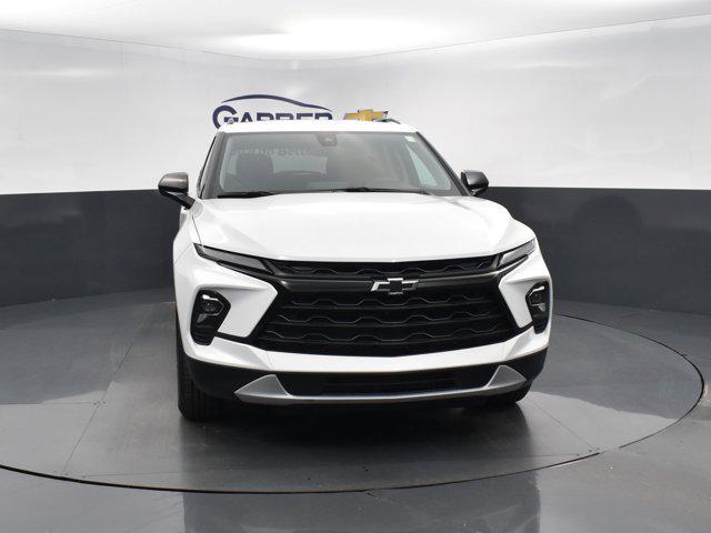 new 2025 Chevrolet Blazer car, priced at $36,965