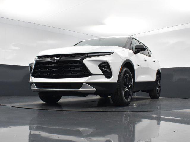 new 2025 Chevrolet Blazer car, priced at $36,965