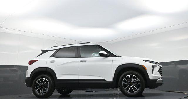 new 2026 Chevrolet TrailBlazer car, priced at $27,928