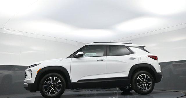 new 2026 Chevrolet TrailBlazer car, priced at $27,928