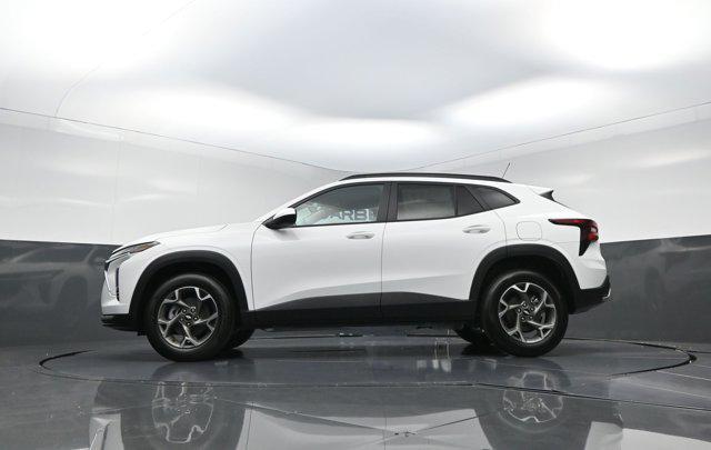 new 2025 Chevrolet Trax car, priced at $23,188