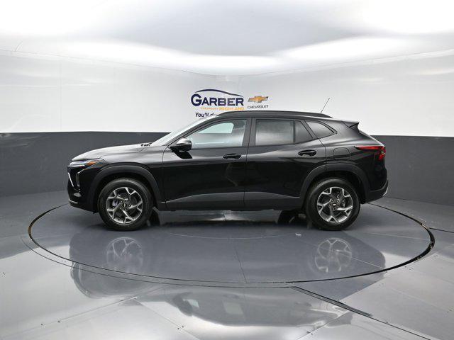 new 2025 Chevrolet Trax car, priced at $24,083