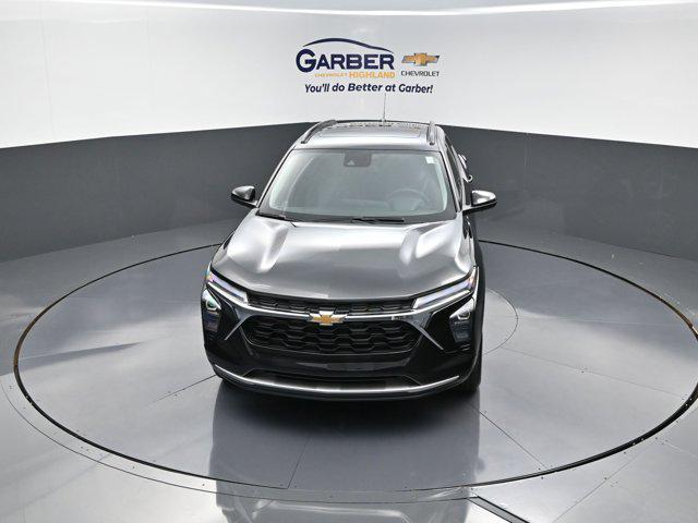 new 2025 Chevrolet Trax car, priced at $24,083