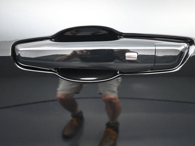 new 2026 Chevrolet Traverse car, priced at $50,140