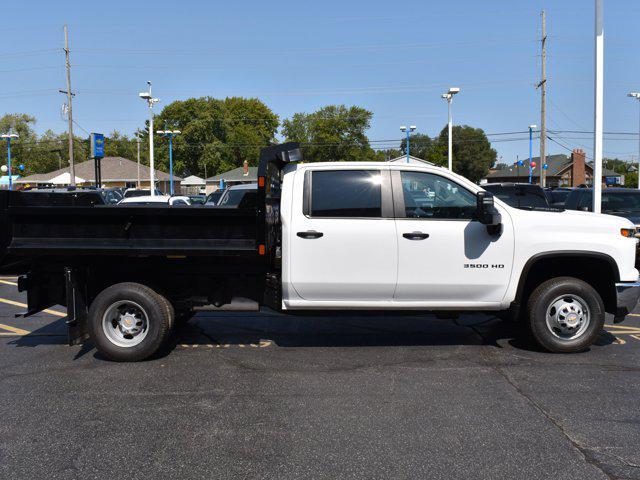 new 2024 Chevrolet Silverado 3500 car, priced at $71,298