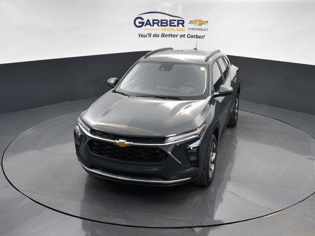 new 2025 Chevrolet Trax car, priced at $25,235