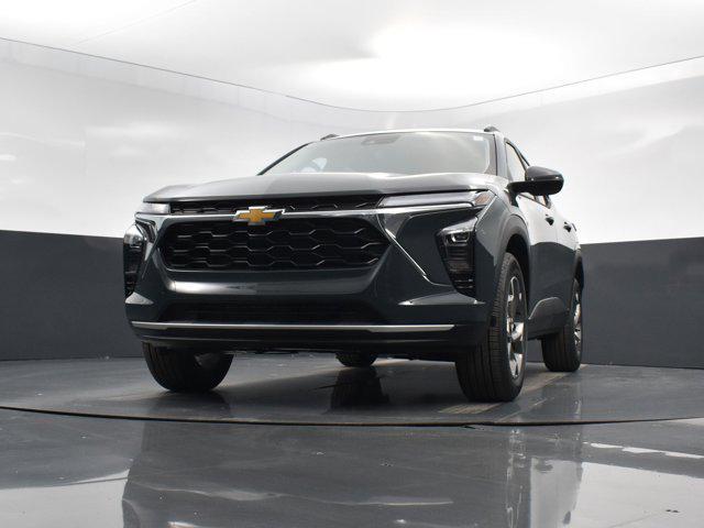 new 2025 Chevrolet Trax car, priced at $25,235