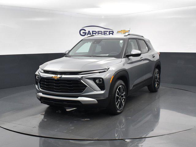 new 2025 Chevrolet TrailBlazer car, priced at $24,987