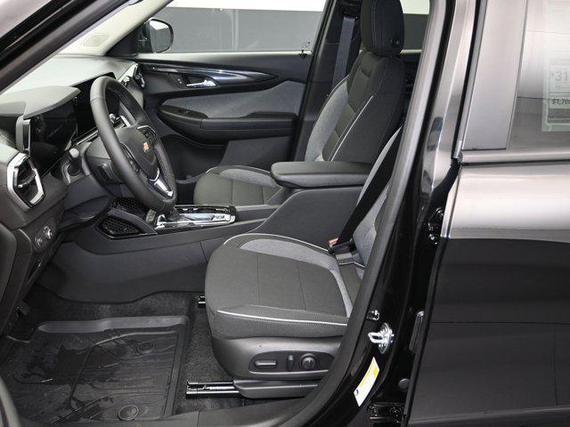 new 2025 Chevrolet TrailBlazer car, priced at $25,990