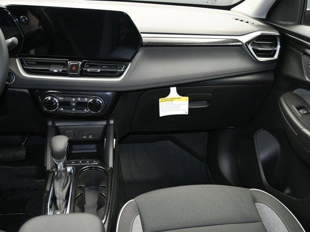 new 2025 Chevrolet TrailBlazer car, priced at $25,990