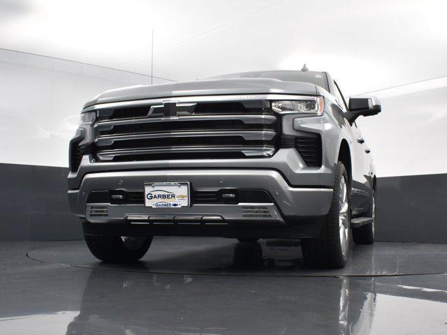 new 2025 Chevrolet Silverado 1500 car, priced at $67,912