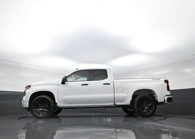 new 2025 Chevrolet Silverado 1500 car, priced at $43,399
