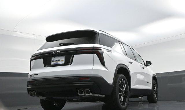 new 2026 Chevrolet Traverse car, priced at $45,405