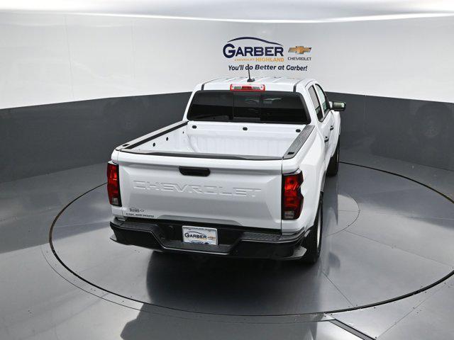 new 2025 Chevrolet Colorado car, priced at $33,595