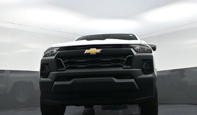 new 2025 Chevrolet Colorado car, priced at $33,595