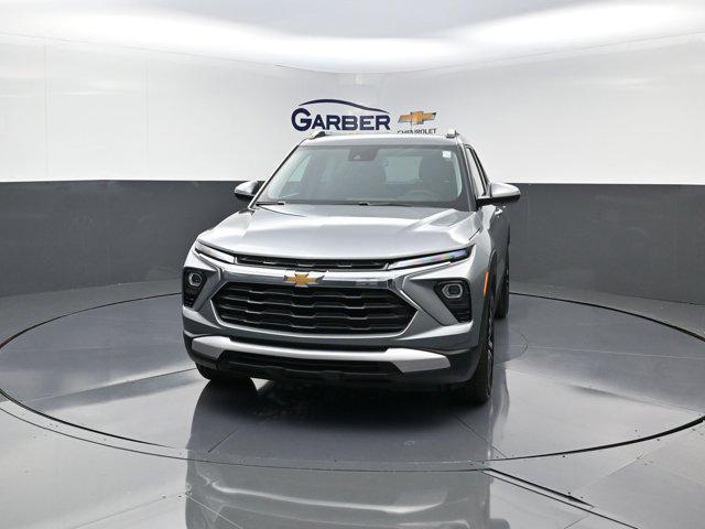 new 2026 Chevrolet TrailBlazer car, priced at $27,928