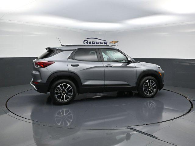 new 2026 Chevrolet TrailBlazer car, priced at $25,902