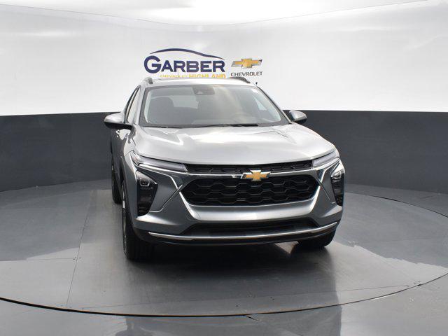 new 2025 Chevrolet Trax car, priced at $26,130