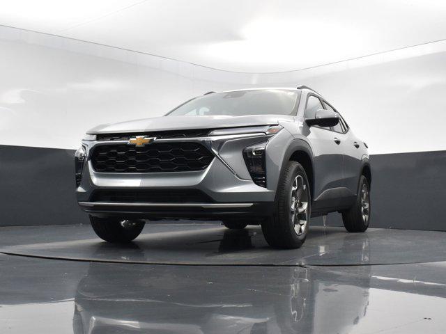 new 2025 Chevrolet Trax car, priced at $26,130