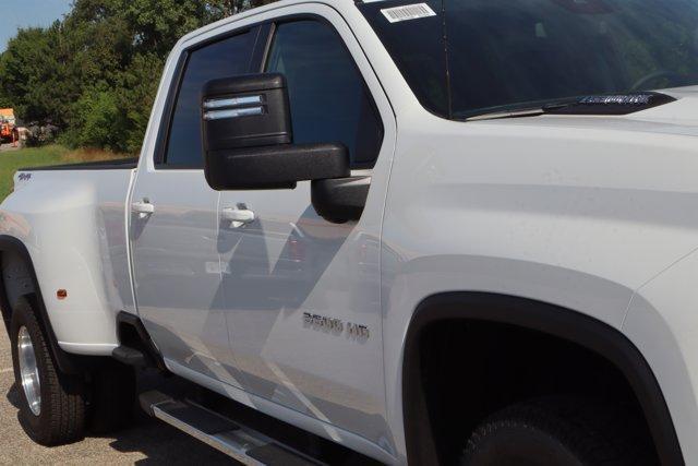 new 2025 Chevrolet Silverado 3500 car, priced at $76,685