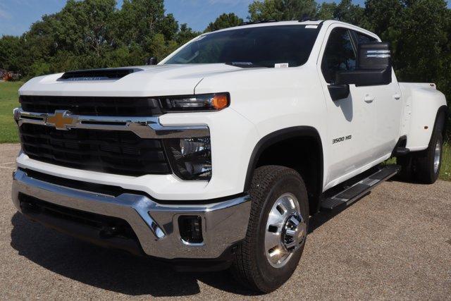 new 2025 Chevrolet Silverado 3500 car, priced at $76,685