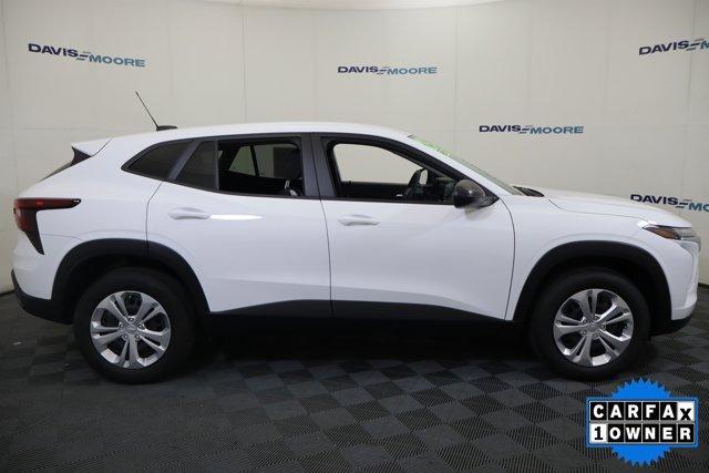 used 2025 Chevrolet Trax car, priced at $19,719