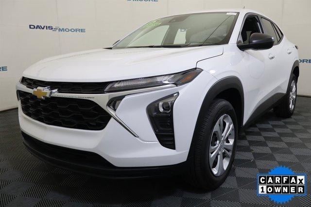 used 2025 Chevrolet Trax car, priced at $19,719