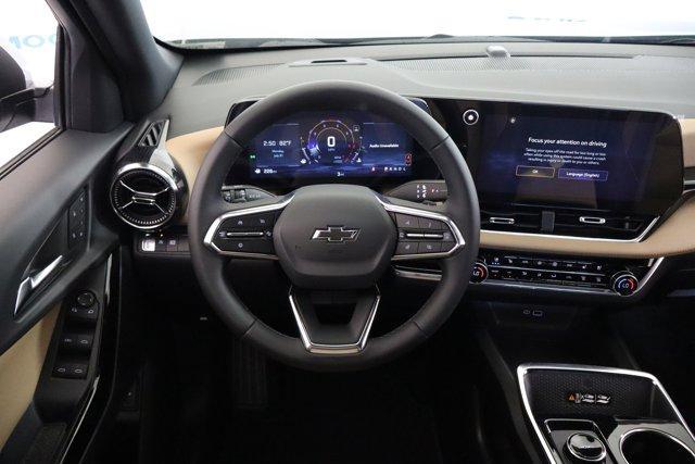 new 2026 Chevrolet Equinox car, priced at $36,415