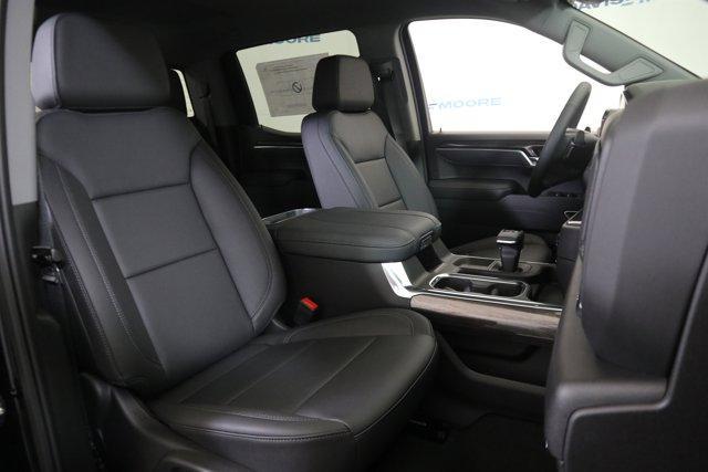 new 2025 Chevrolet Silverado 1500 car, priced at $67,300