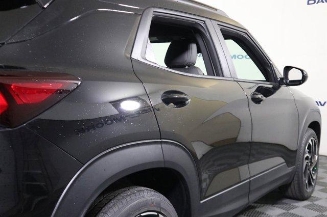 new 2025 Chevrolet TrailBlazer car, priced at $31,580