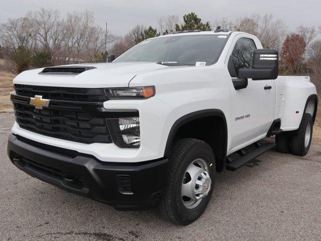 new 2025 Chevrolet Silverado 3500 car, priced at $64,595