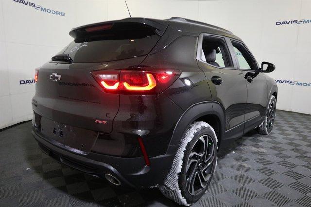 new 2025 Chevrolet TrailBlazer car, priced at $33,075