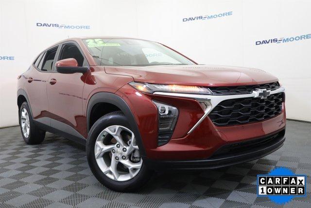 used 2025 Chevrolet Trax car, priced at $24,531