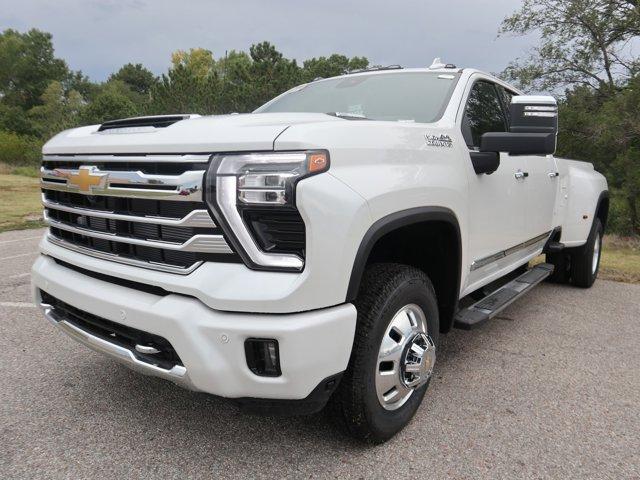 new 2024 Chevrolet Silverado 3500 car, priced at $90,895