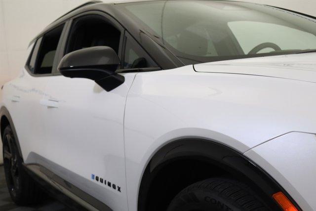 new 2025 Chevrolet Equinox EV car, priced at $49,880
