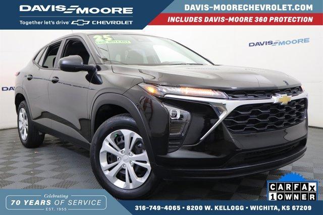 used 2025 Chevrolet Trax car, priced at $21,895