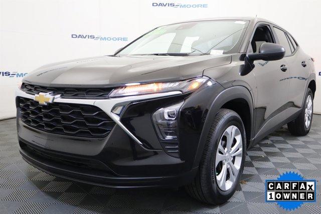 used 2025 Chevrolet Trax car, priced at $21,895