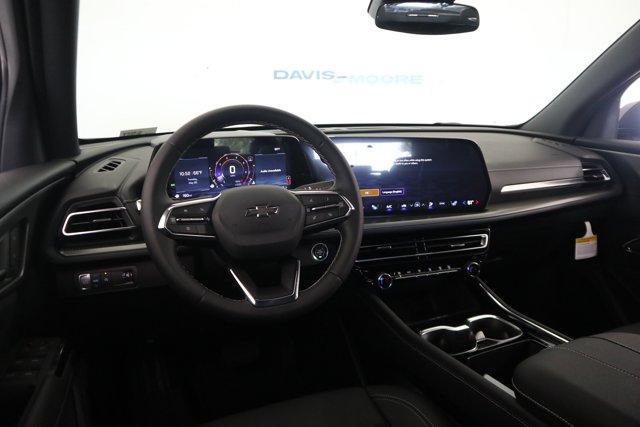 new 2025 Chevrolet Traverse car, priced at $46,680
