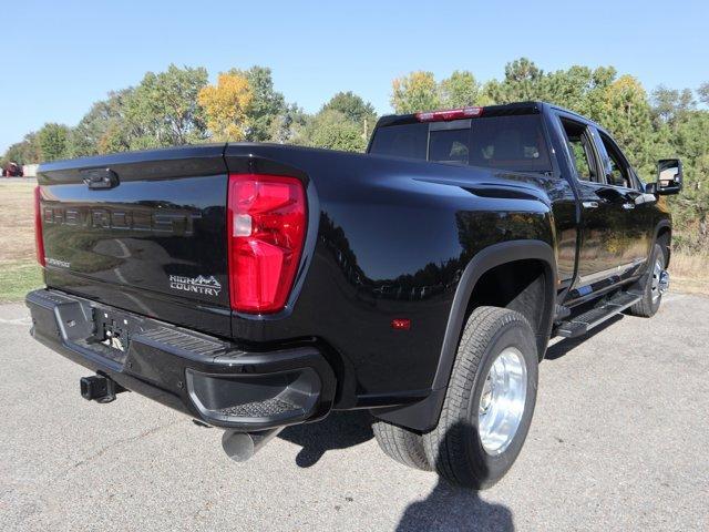 new 2025 Chevrolet Silverado 3500 car, priced at $89,645