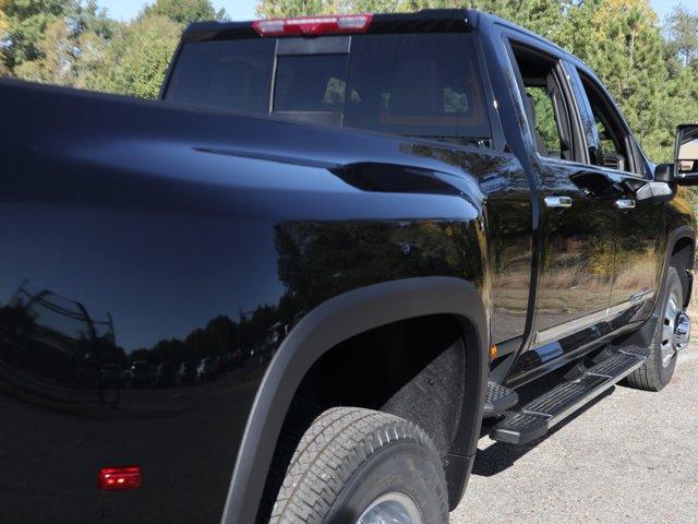 new 2025 Chevrolet Silverado 3500 car, priced at $89,645