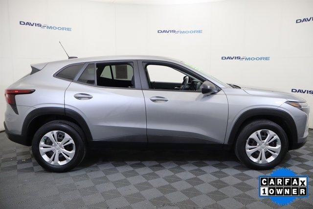 used 2025 Chevrolet Trax car, priced at $21,205