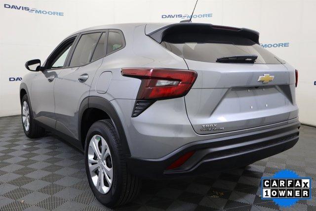 used 2025 Chevrolet Trax car, priced at $21,205