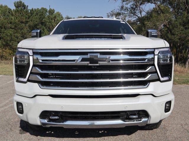 new 2025 Chevrolet Silverado 2500 car, priced at $87,210