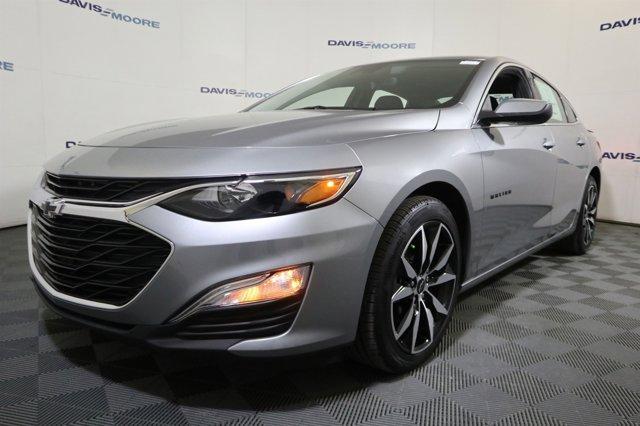 new 2025 Chevrolet Malibu car, priced at $28,620