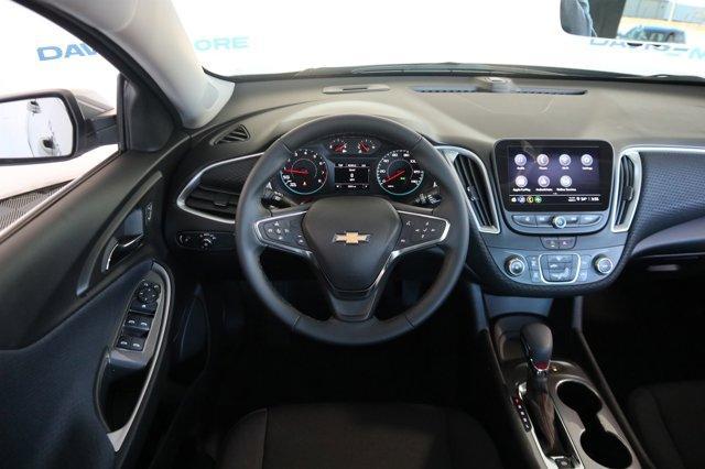 new 2025 Chevrolet Malibu car, priced at $28,620