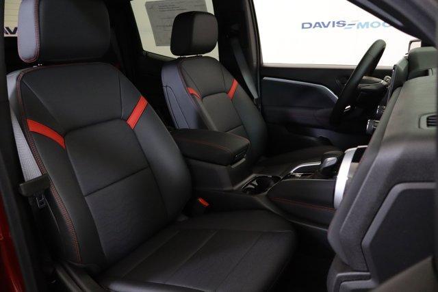new 2025 Chevrolet Colorado car, priced at $48,585
