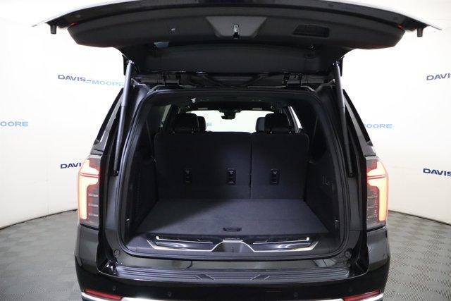 new 2025 Chevrolet Suburban car, priced at $88,590