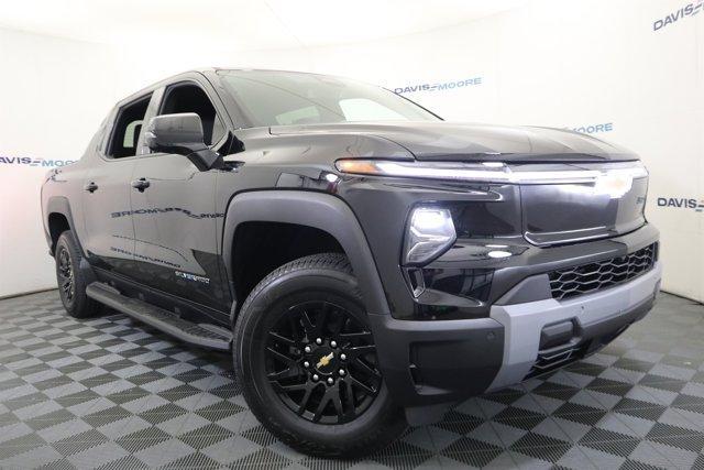 new 2025 Chevrolet Silverado EV car, priced at $76,410