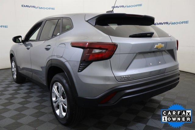 used 2025 Chevrolet Trax car, priced at $22,434